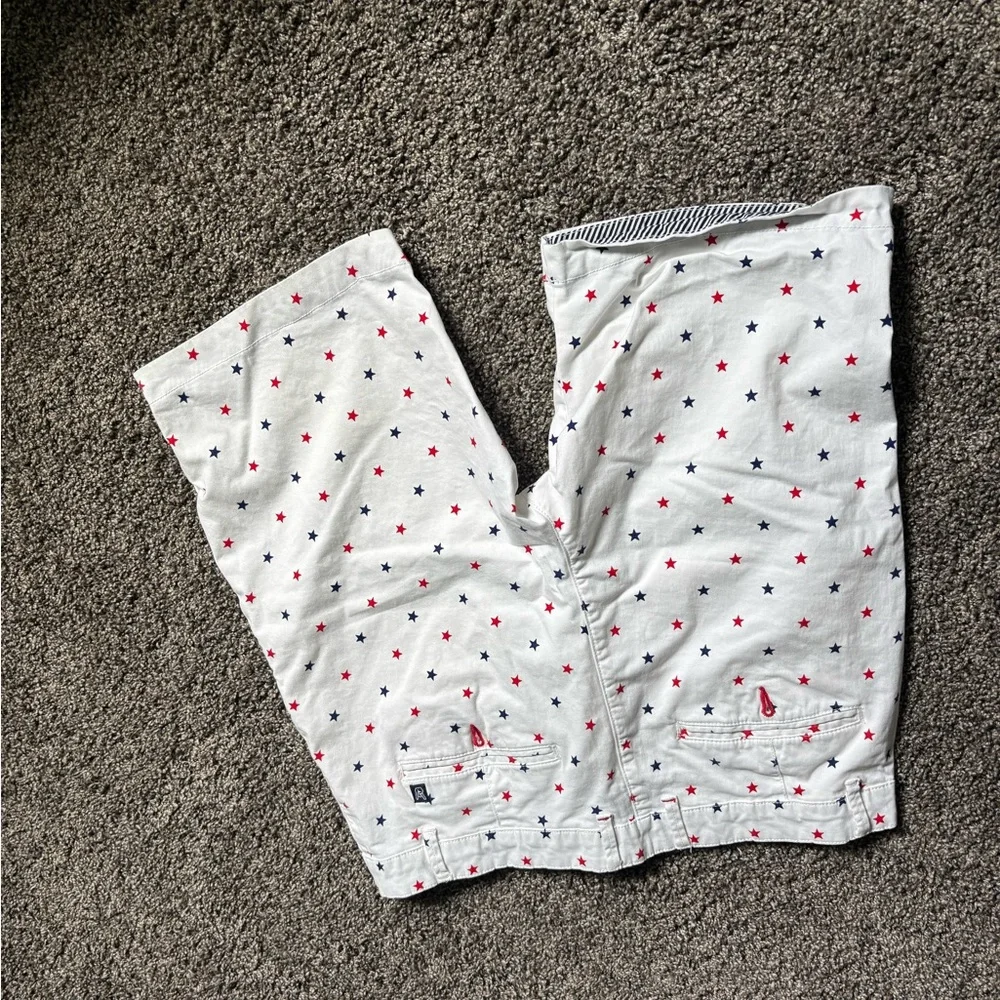Denim & Flower White Shorts with Red and Blue Stars - Picture 2 of 3